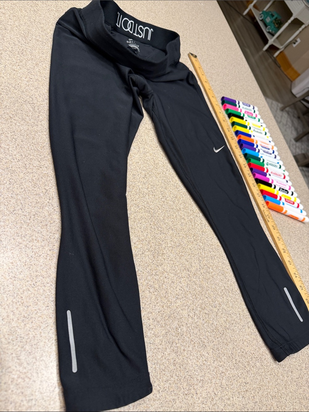 Nike Black Reflective Logo Athletic Leggings size S - Picture 3 of 5